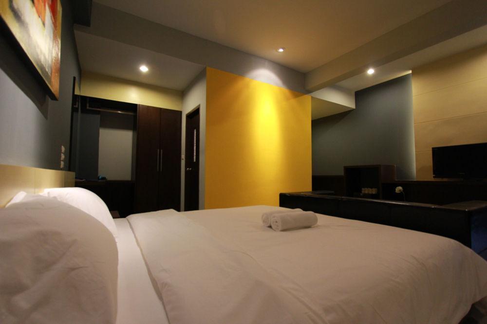 Trendy Hotel Nakhon Pathom Exterior foto