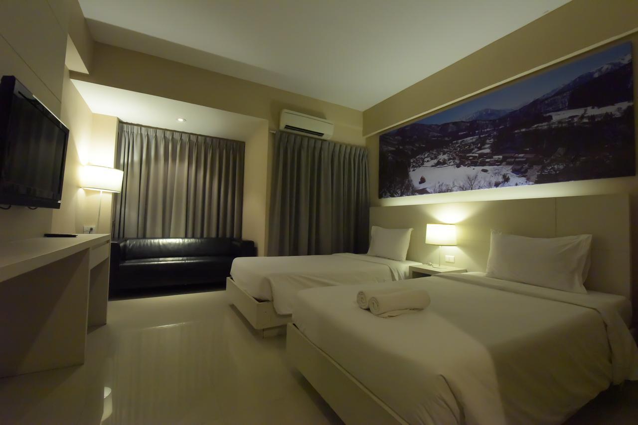 Trendy Hotel Nakhon Pathom Exterior foto