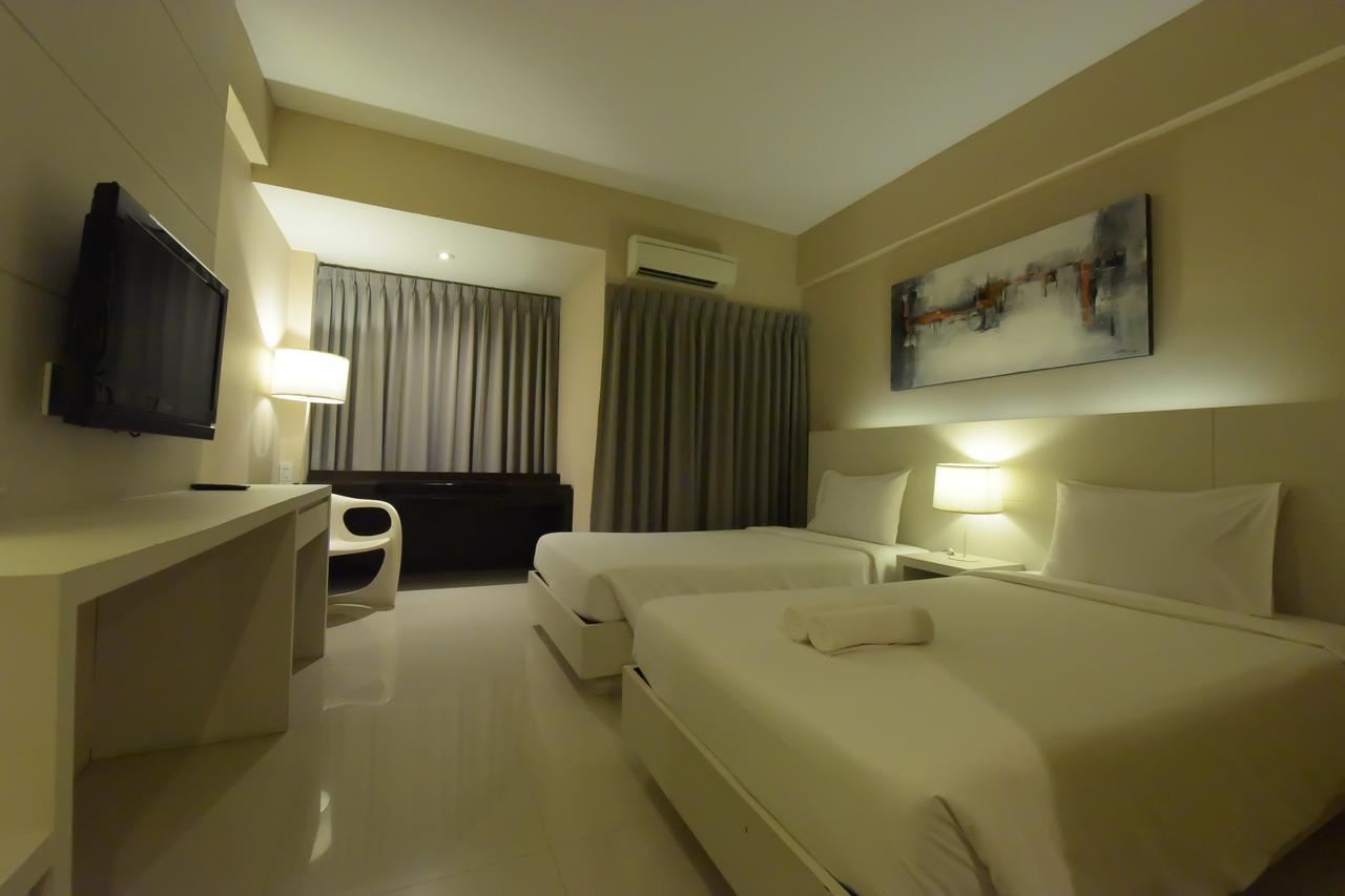 Trendy Hotel Nakhon Pathom Exterior foto